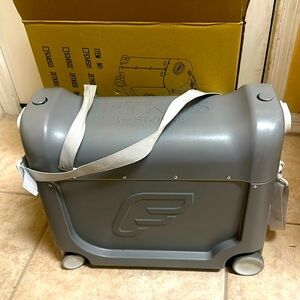 JetKids by Stokke Travel Toddler Bed in a Box
